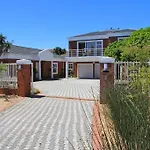 Lazy Days Apartments - Cape Town